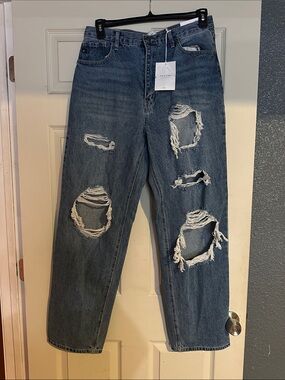 KanCan Distressed Boyfriend Jeans in Blue